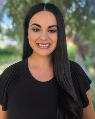 Photo of Ashley Martinez, Licensed Mental Health Counselor, LMHC