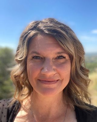 Photo of Rena Shoemaker, Clinical Social Work/Therapist, LCSW