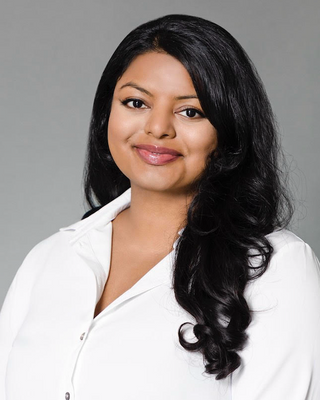 Photo of Rebeka Senanayake, Counsellor in Vancouver, BC
