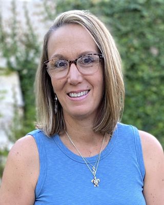 Photo of Jenn Lamm, Licensed Professional Counselor Associate in Zilker, Austin, TX