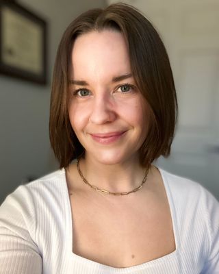 Photo of Stephanie Eich, Licensed Professional Clinical Counselor, LPCC-S