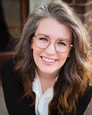 Photo of Stephanie Schell, Clinical Social Work/Therapist, LICSW