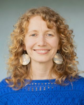 Photo of Lanz Travers, Licensed Professional Counselor in Virginia