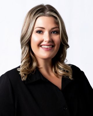 Photo of Stephanie Rettig, LPC, Licensed Professional Counselor