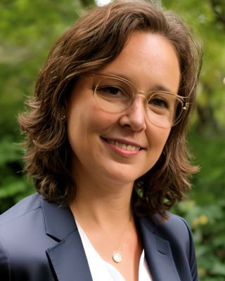 Photo of Klara Siber-Simic - Klara Siber-Simic, Psychotherapy and Supervision , Registered Psychotherapist, MDiv, MHSc, RP