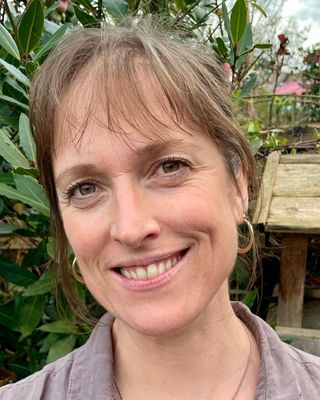 Photo of Beatrice Curnew, Psychotherapist, MBACP