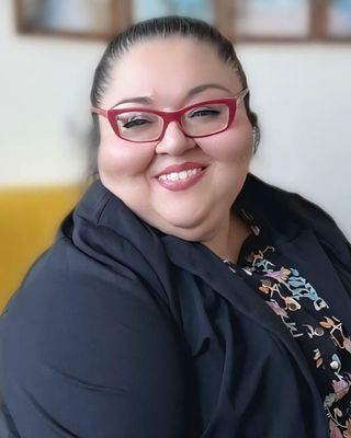 Photo of Lina Peinado, Pre-Licensed Professional, BA, MHP