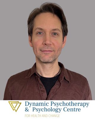 Photo of Ryan Dinsmore, Registered Psychotherapist, MEd, RP, CCC