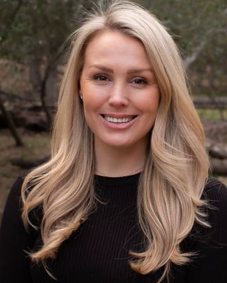 Photo of Kathryn Tedford, Marriage & Family Therapist Associate, AMFT, APCC
