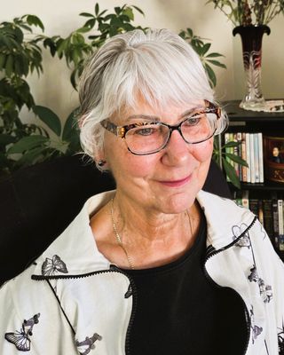 Photo of Debra Wack, Psychologist, MC, R Psych