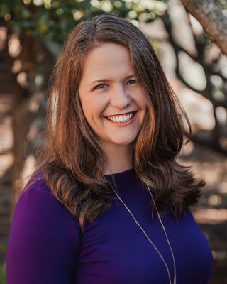 Photo of Carolyn White, Clinical Social Work/Therapist, LICSW