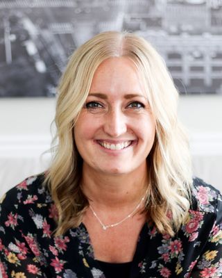 Photo of Chera Mann, Clinical Social Work/Therapist, LCSW