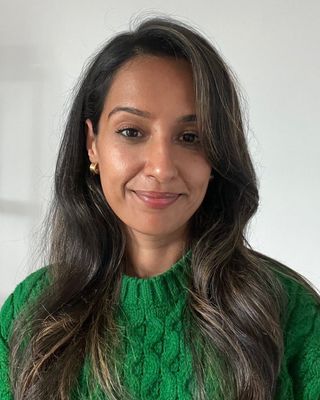 Photo of Camilla Sidhu, Psychotherapist, MSc, MBACP