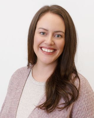 Photo of Samantha Gray, Registered Psychotherapist, RP