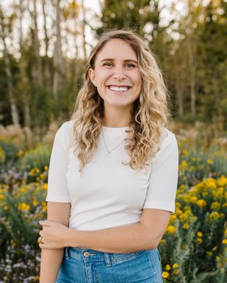 Photo of Alexis Ray, Marriage & Family Therapist, LMFT