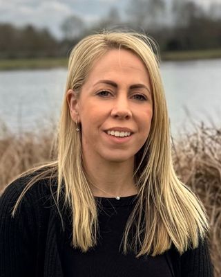 Photo of Leanne Parsons, Counsellor, MBACP