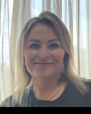 Photo of Sara Vaughn, LCSW Associate, LCAS