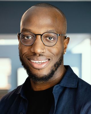 Photo of Maurhys Phillips, Counsellor, PNCPS Acc.