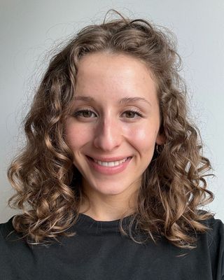 Photo of Sophie Cachia, Psychotherapist, MA, HCPC-Art Therap.