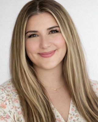 Photo of Sofiya Hass, Registered Psychotherapist (Qualifying), BA Hons, BEd, MACP