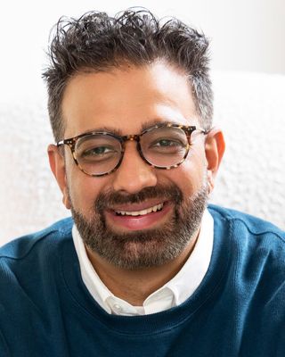 Photo of Zain Ahmed, Counsellor, ACA-L1