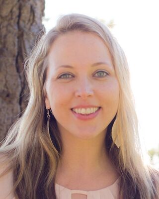 Photo of Emily Heard, Marriage & Family Therapist Associate in Berkeley, CA