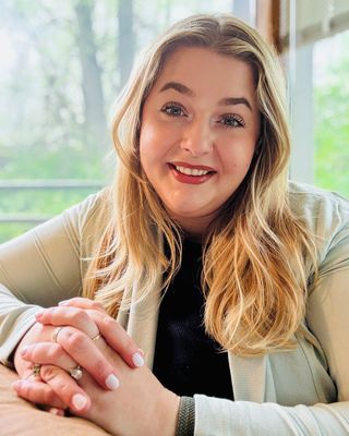 Photo of Laura Keating, Licensed Professional Clinical Counselor, LPCC