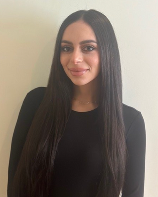 Photo of Jacqueline Amin, Marriage & Family Therapist, LMFT