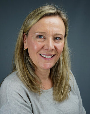 Photo of Elizabeth Davies, Licensed Professional Counselor in Tulsa, OK