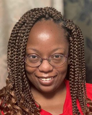 Photo of Latoya Hood, LPC Intern, CT