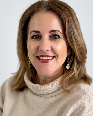 Photo of Davina Williams, Counsellor, MA, ACA-L3