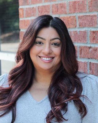 Photo of Saveen Sundrani, Clinical Social Work/Therapist, LCSW