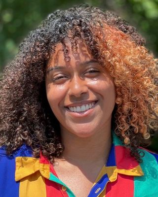 Photo of Alicia Almonte-Cintron, Counselor in Flatiron, New York, NY
