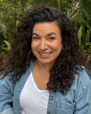 Photo of Kendal Neal, Licensed Professional Counselor, LMHC, ATR