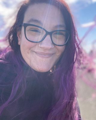 Photo of Lauren Wilde, Psychotherapist, MSc, MBACP