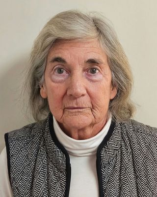 Photo of Elaine Davis, Licensed Clinical Mental Health Counselor, LCMHC