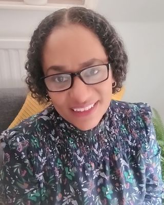 Photo of Pamela Cross, Counsellor in Nottingham, England
