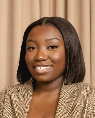 Photo of Vanessa Boachie, Psychotherapist, MBABCP