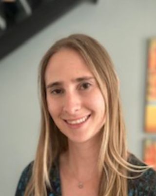 Photo of Halle Gerash, Clinical Social Work/Therapist, MSW, LCSW