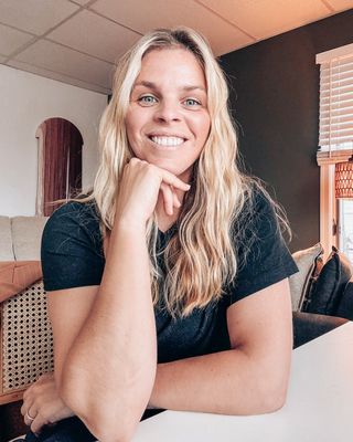 Photo of Kelli Karver - Mindfully Active, Art Therapy & Counseling, Licensed Professional Counselor, MA, LPC, LPAT