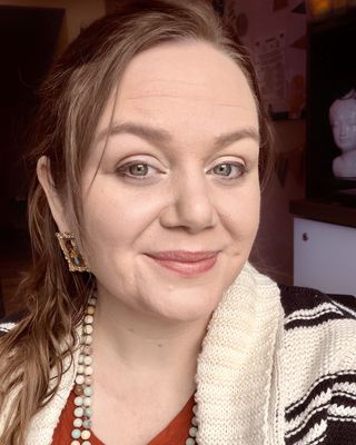 Photo of April Hickman Schodowski, Licensed Professional Counselor, M.Ed, LPC