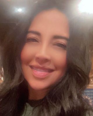 Photo of Nea Vizcarra, Clinical Social Work/Therapist, MA, LCSW