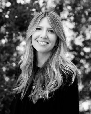 Photo of Paige Pires De Almeida, Marriage & Family Therapist, MA, LMFT