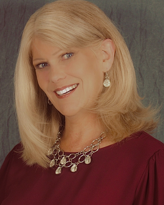 Photo of Elizabeth McKernan, Licensed Professional Counselor in Swedesboro, NJ