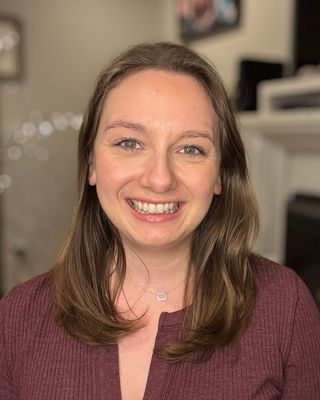 Photo of Dominique Wells, Clinical Social Work/Therapist, MSW, LICSW