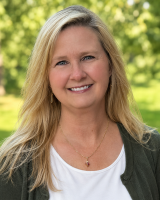 Photo of Linda Padgett, Licensed Mental Health Counselor, LMHC
