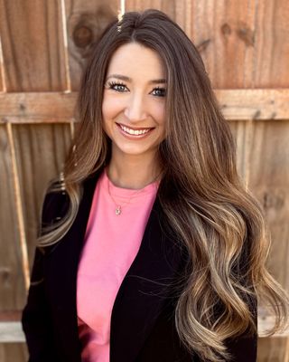 Photo of Carlye Gray, Licensed Professional Counselor, MS, LPC