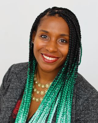 Photo of Courtney Redman, Licensed Master Social Worker, LMSW, PMH-C