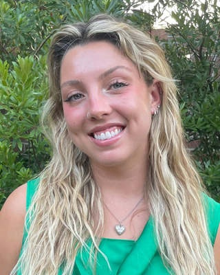 Photo of Caroline Swan, Pre-Licensed Professional, LMSW