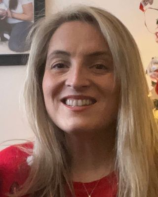 Photo of Louise Shepherd, Counsellor, MSc, MBACP